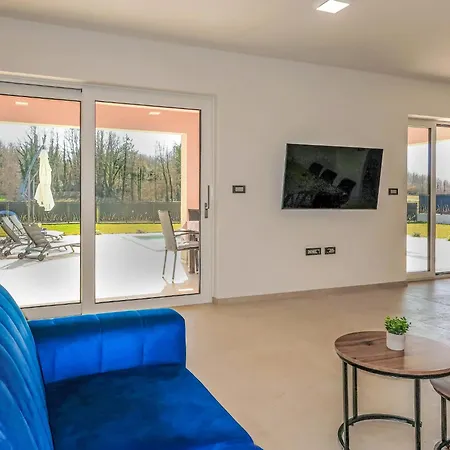 Semesterbostad Temelia By Interhome *