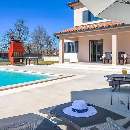 Holiday home Temelia By Interhome Zminj